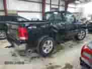 2011 GMC Sierra 1500 Work Truck z VIN 1GTN2TEX2BZ251611, wystawiony jako Copart lot #58122155 z przebiegiem Nie podano mil oraz Szkoda całkowita • Salvage title. Historia ofert i sprzedaży dostępna na DreamBid. Obrazek 3.