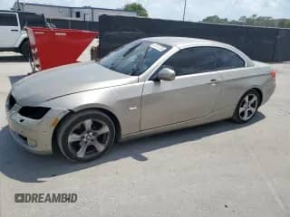 2010 BMW 3 Series 328i с VIN WBAWL1C55AP492917, выставлен на аукционе Copart как лот 57277775 с пробегом 119 505 миль миль и Списание • Salvage title. История ставок и продаж доступна на DreamBid. Изображение 1.