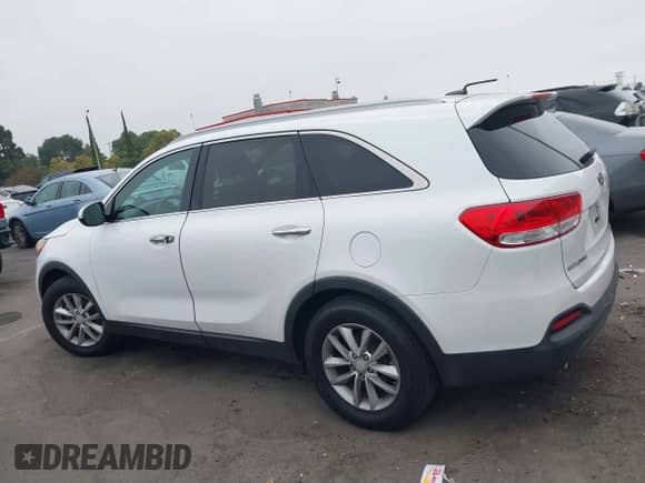 2018 Kia Sorento LX z VIN 5XYPG4A5XJG359038, wystawiony jako IAAI lot #42966967 z przebiegiem 75 087 mil mil oraz . Historia ofert i sprzedaży dostępna na DreamBid. Obrazek 14.