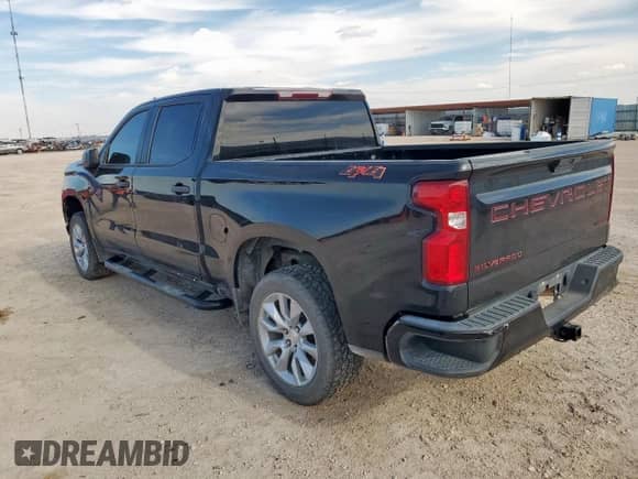 2021 Chevrolet Silverado 1500 Custom with VIN 3GCPYBEK0MG280954, listed as a Copart auction lot 80910425 with 59,166 mi miles and Salvage title. Bid and sale history available at DreamBid. Image 2.