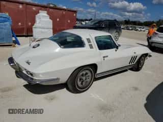1965 Chevrolet Corvette with VIN 194375S122335, listed as a Copart auction lot 77610724 with 13,895 mi miles and Salvage title. Bid and sale history available at DreamBid. Image 3.