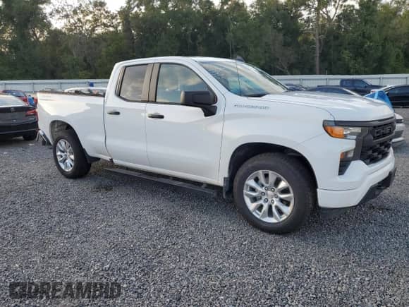 2024 Chevrolet Silverado 1500 Custom с VIN 1GCRDBEK2RZ178938, выставлен на аукционе Copart как лот 82189145 с пробегом 80 863 миль миль и Списание • Salvage title. История ставок и продаж доступна на DreamBid. Изображение 4.