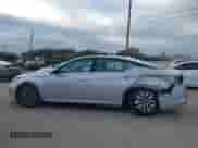 2024 Nissan Altima SV with VIN 1N4BL4DV4RN302829, listed as a IAAI auction lot 43424214 with 40,123 mi miles and . Bid and sale history available at DreamBid. Image 14.