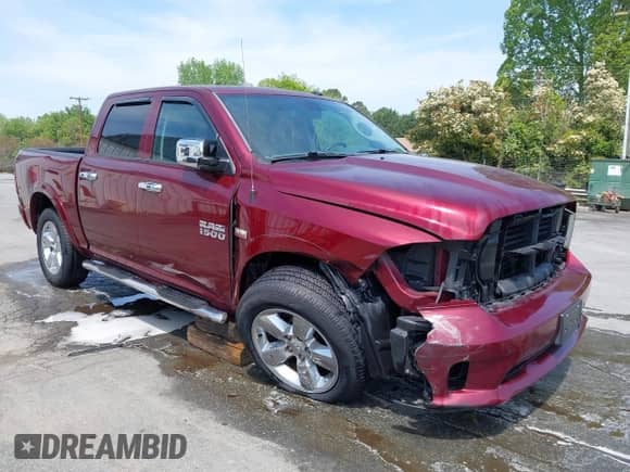 2016 Ram 1500 Express with VIN 3C6RR7KT1GG293546, listed as a IAAI auction lot 42006834 with 45,819 mi miles and . Bid and sale history available at DreamBid. Image 1.