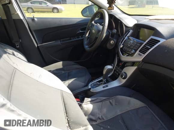 2016 Chevrolet Cruze LT с VIN 1G1PE5SB8G7196419, выставлен на аукционе IAAI как лот 43379991 с пробегом 115 725 миль миль и . История ставок и продаж доступна на DreamBid. Изображение 5.