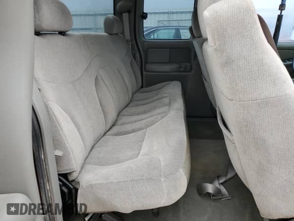 2000 GMC Sierra 1500 SLE with VIN 2GTEC19V3Y1296875, listed as a Copart auction lot 66842935 with 100,494 mi miles and Clean title. Bid and sale history available at DreamBid. Image 10.