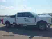 2024 Ford F-250 XL z VIN 1FT7W2BA7REF12224, wystawiony jako IAAI lot #42663192 z przebiegiem 17 848 mil mil oraz . Historia ofert i sprzedaży dostępna na DreamBid. Obrazek 13.