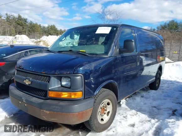2008 Chevrolet City Express Cargo с VIN 1GCHG35KX81101935, выставлен на аукционе IAAI как лот 41670326 с пробегом 262 108 миль миль и . История ставок и продаж доступна на DreamBid. Изображение 2.
