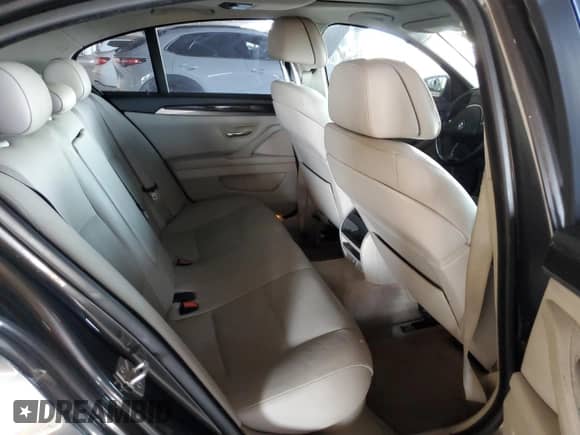 2011 BMW 5 Series 535i z VIN WBAFR7C52BC604728, wystawiony jako Copart lot #69625765 z przebiegiem 120 998 mil mil oraz Szkoda całkowita • Salvage title. Historia ofert i sprzedaży dostępna na DreamBid. Obrazek 10.