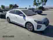 2019 Hyundai Ioniq Limited с VIN KMHC85LCXKU143103, выставлен на аукционе Copart как лот 69878475 с пробегом 117 981 миль миль и Списание • Salvage title. История ставок и продаж доступна на DreamBid. Изображение 4.