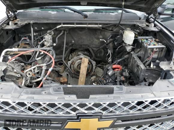 2014 Chevrolet Silverado 3500HD SRW LTZ z VIN 1GC4K1E8XEF128766, wystawiony jako Copart lot #90458265 z przebiegiem Nie podano mil oraz Czysty tytuł • Clean title. Historia ofert i sprzedaży dostępna na DreamBid. Obrazek 11.