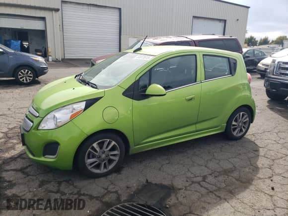 2015 Chevrolet Spark LT with VIN KL8CL6S0XFC768458, listed as a Copart auction lot 84073615 with 58,011 mi miles and Clean title. Bid and sale history available at DreamBid. Image 1.