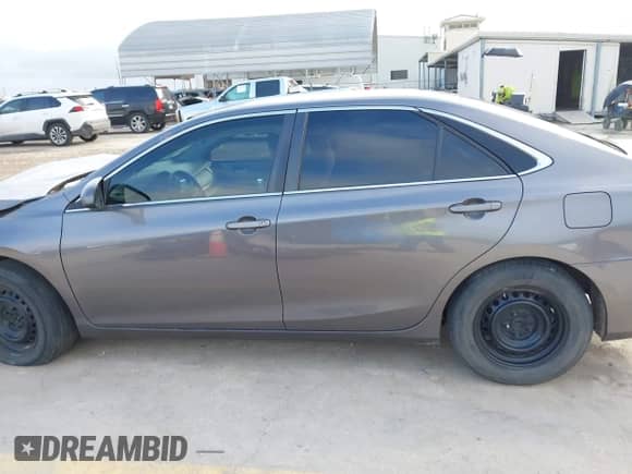 2017 Toyota Camry XLE с VIN 4T1BF1FK4HU396892, выставлен на аукционе IAAI как лот 42361206 с пробегом 168 436 миль миль и . История ставок и продаж доступна на DreamBid. Изображение 14.