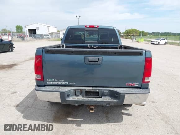 2010 GMC Sierra 1500 SLT with VIN 1GTSKWE32AZ270014, listed as a IAAI auction lot 42192128 with 191,371 mi miles and . Bid and sale history available at DreamBid. Image 16.