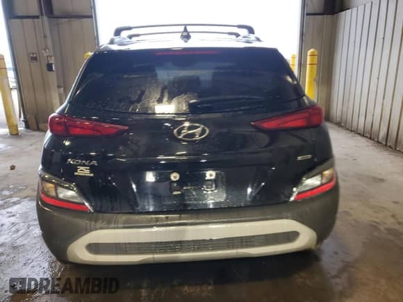 2022 Hyundai Kona SEL z VIN KM8K3CABXNU843992, wystawiony jako Copart lot #86698325 z przebiegiem 35 398 mil mil oraz Szkoda całkowita • Salvage title. Historia ofert i sprzedaży dostępna na DreamBid. Obrazek 6.