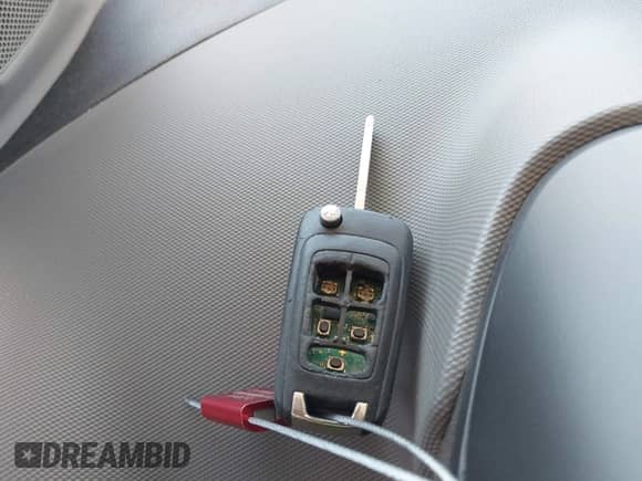 2014 Chevrolet Sonic LTZ с VIN 1G1JE5SG3E4125029, выставлен на аукционе IAAI как лот 42475314 с пробегом 153 830 миль миль и . История ставок и продаж доступна на DreamBid. Изображение 11.