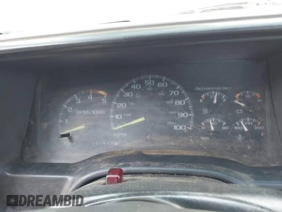 1995 GMC Sierra 1500 с VIN 1GTEC14Z2SZ561990, выставлен на аукционе IAAI как лот 42359748 с пробегом 367 569 миль миль и . История ставок и продаж доступна на DreamBid. Изображение 7.