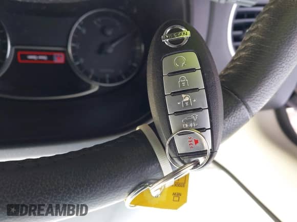 2017 Nissan Pathfinder SV with VIN 5N1DR2MM9HC633277, listed as a IAAI auction lot 41697958 with 51,891 mi miles and . Bid and sale history available at DreamBid. Image 11.