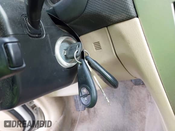 2007 Subaru Forester X L.L. Bean с VIN JF1SG67677H717157, выставлен на аукционе IAAI как лот 41608118 с пробегом 294 763 миль миль и . История ставок и продаж доступна на DreamBid. Изображение 11.