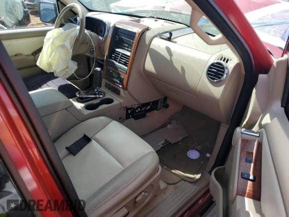 2010 Ford Explorer Eddie Bauer z VIN 1FMEU6EE8AUA33819, wystawiony jako Copart lot #71072725 z przebiegiem 157 430 mil mil oraz Szkoda całkowita • Salvage title. Historia ofert i sprzedaży dostępna na DreamBid. Obrazek 8.