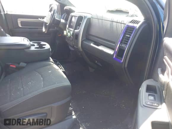 2022 Ram 1500 Warlock with VIN 1C6RR7LG3NS131358, listed as a IAAI auction lot 42262812 with 45,382 mi miles and . Bid and sale history available at DreamBid. Image 5.