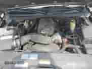 2002 GMC Sierra 1500 SLE z VIN 1GTEK14T22Z282327, wystawiony jako Copart lot #68859635 z przebiegiem 222 012 mil mil oraz Szkoda całkowita • Salvage title. Historia ofert i sprzedaży dostępna na DreamBid. Obrazek 11.