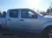 2011 Nissan Frontier SV z VIN 1N6AD0FV9BC436405, wystawiony jako IAAI lot #41756874 z przebiegiem 246 367 mil mil oraz . Historia ofert i sprzedaży dostępna na DreamBid. Obrazek 13.