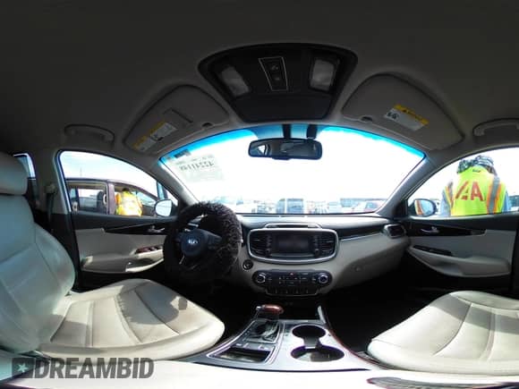 2017 Kia Sorento EX with VIN 5XYPH4A58HG290700, listed as a IAAI auction lot 42241148 with 121,227 mi miles and . Bid and sale history available at DreamBid. Image 19.