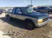 1993 Dodge Dakota z VIN 1B7GL23Y8PS163318, wystawiony jako Copart lot #78370024 z przebiegiem 182 015 mil mil oraz Nie do naprawy • Non repairable. Historia ofert i sprzedaży dostępna na DreamBid. Obrazek 4.