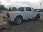 2017 Ram 1500 Big Horn z VIN 1C6RR6LG9HS524862, wystawiony jako Copart lot #57983035 z przebiegiem 69 805 mil mil oraz Szkoda całkowita • Salvage title. Historia ofert i sprzedaży dostępna na DreamBid. Obrazek 3.