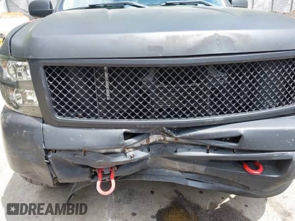 2011 Chevrolet Silverado 1500 LS z VIN 3GCPKREA3BG268473, wystawiony jako IAAI lot #42248752 z przebiegiem 202 057 mil mil oraz . Historia ofert i sprzedaży dostępna na DreamBid. Obrazek 6.