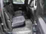 2017 Chevrolet Silverado 1500 LTZ z VIN 3GCUKSEJ3HG382718, wystawiony jako IAAI lot #41426789 z przebiegiem 145 620 mil mil oraz . Historia ofert i sprzedaży dostępna na DreamBid. Obrazek 8.