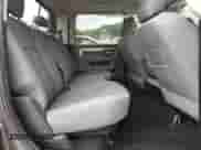 2018 Ram 1500 Big Horn z VIN 3C6RR7LT2JG158517, wystawiony jako Copart lot #69577555 z przebiegiem 84 954 mil mil oraz Szkoda całkowita • Salvage title. Historia ofert i sprzedaży dostępna na DreamBid. Obrazek 10.