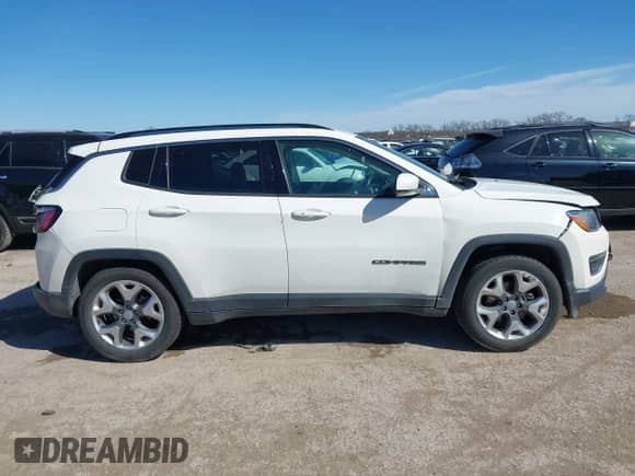 2021 Jeep Compass Limited with VIN 3C4NJCCBXMT573563, listed as a IAAI auction lot 41687325 with 75,768 mi miles and . Bid and sale history available at DreamBid. Image 13.