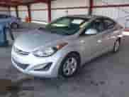 2015 Hyundai Elantra SE z VIN 5NPDH4AE4FH615819, wystawiony jako IAAI lot #43200929 z przebiegiem 190 748 mil mil oraz . Historia ofert i sprzedaży dostępna na DreamBid. Obrazek 2.
