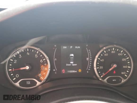 2018 Jeep Renegade Latitude with VIN ZACCJABB2JPH25285, listed as a Copart auction lot 84966515 with 112,206 mi miles and Salvage title. Bid and sale history available at DreamBid. Image 9.