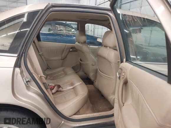 2000 Saturn LS with VIN 1G8JU52F8YY601896, listed as a IAAI auction lot 41301473 with 694,978 mi miles and . Bid and sale history available at DreamBid. Image 8.