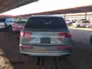 2017 Audi Q7 Premium Plus с VIN WA1LAAF73HD022268, выставлен на аукционе IAAI как лот 43558458 с пробегом 142 480 миль миль и . История ставок и продаж доступна на DreamBid. Изображение 16.