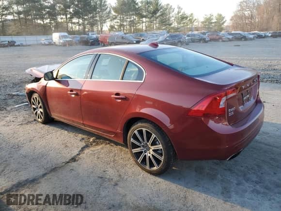 2014 Volvo S60 T6 with VIN YV1902FH7E2287875, listed as a Copart auction lot 80261854 with 130,361 mi miles and Salvage title. Bid and sale history available at DreamBid. Image 2.