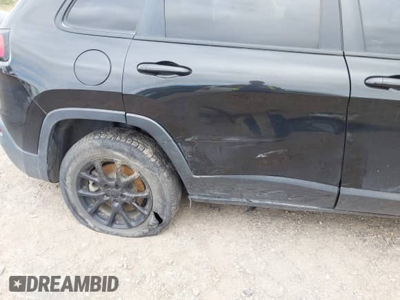 2016 Jeep Cherokee Latitude с VIN 1C4PJMCB9GW210460, выставлен на аукционе IAAI как лот 43220923 с пробегом 116 217 миль миль и . История ставок и продаж доступна на DreamBid. Изображение 6.