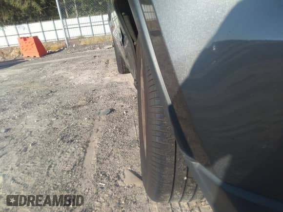 2012 Jeep Grand Cherokee Limited z VIN 1C4RJEBG6CC327548, wystawiony jako IAAI lot #43170047 z przebiegiem 190 000 mil mil oraz . Historia ofert i sprzedaży dostępna na DreamBid. Obrazek 11.