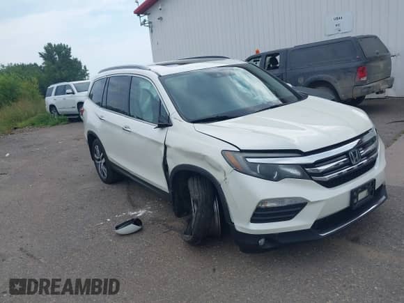 2016 Honda Pilot Touring с VIN 5FNYF6H90GB028724, выставлен на аукционе IAAI как лот 43005091 с пробегом 170 050 миль миль и . История ставок и продаж доступна на DreamBid. Изображение 1.