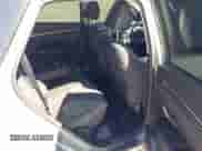 2024 Hyundai Tucson SEL z VIN 5NMJBCDE9RH296896, wystawiony jako IAAI lot #43125329 z przebiegiem 90 264 mil mil oraz . Historia ofert i sprzedaży dostępna na DreamBid. Obrazek 8.