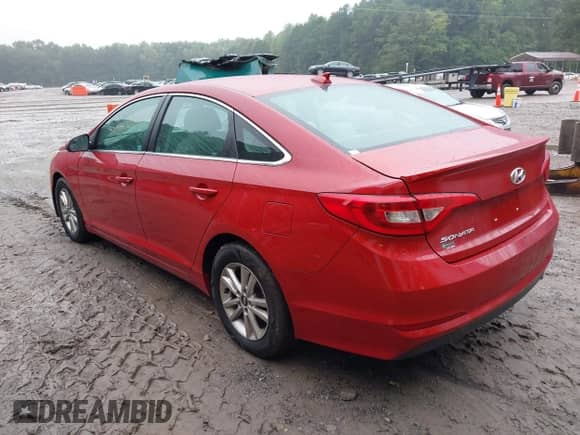 2017 Hyundai Sonata SE with VIN 5NPE24AF2HH517583, listed as a IAAI auction lot 43182851 with 139,993 mi miles and . Bid and sale history available at DreamBid. Image 3.