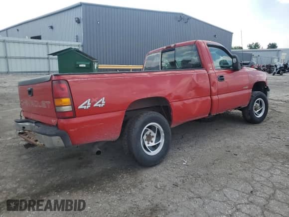 2000 Chevrolet Silverado 1500 with VIN 1GCEK14W2YE218542, listed as a Copart auction lot 64623235 with 242,232 mi miles and Salvage title. Bid and sale history available at DreamBid. Image 3.