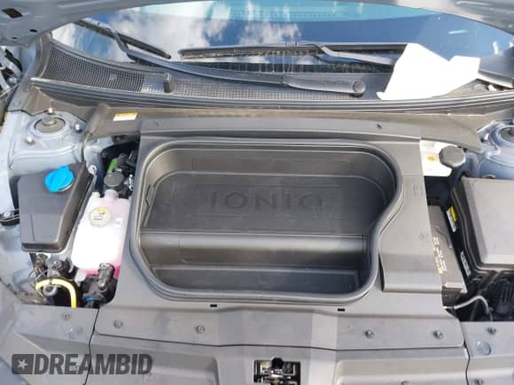 2024 Hyundai Ioniq 6 SE с VIN KMHM24AA1RA077151, выставлен на аукционе IAAI как лот 43266568 с пробегом 11 394 миль миль и . История ставок и продаж доступна на DreamBid. Изображение 10.