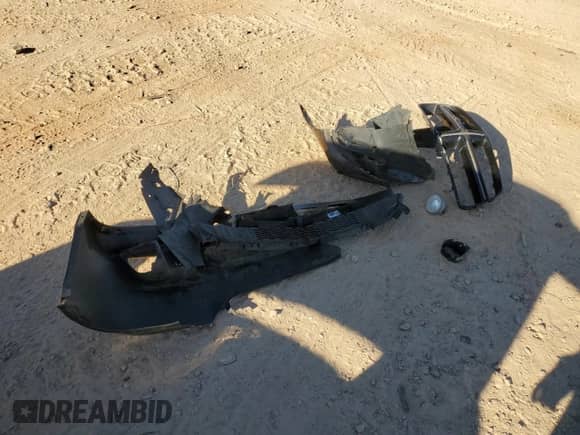 2014 Dodge Charger SXT Plus with VIN 2C3CDXHG1EH202154, listed as a Copart auction lot 82579975 with 182,563 mi miles and Salvage title. Bid and sale history available at DreamBid. Image 12.