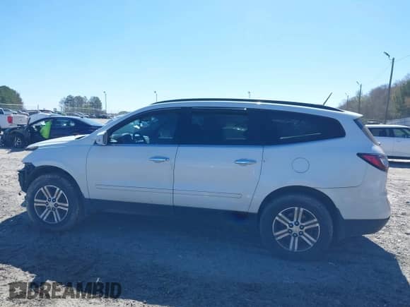2017 Chevrolet Traverse LT z VIN 1GNKRHKD2HJ296360, wystawiony jako IAAI lot #41840589 z przebiegiem 140 479 mil mil oraz . Historia ofert i sprzedaży dostępna na DreamBid. Obrazek 15.