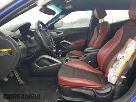 2014 Hyundai Veloster Turbo R-Spec с VIN KMHTC6AE7EU202380, выставлен на аукционе Copart как лот 70484125 с пробегом Не указан миль и Списание • Salvage title. История ставок и продаж доступна на DreamBid. Изображение 7.