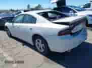 2017 Dodge Charger SE z VIN 2C3CDXBG5HH515091, wystawiony jako IAAI lot #43442523 z przebiegiem 177 916 mil mil oraz . Historia ofert i sprzedaży dostępna na DreamBid. Obrazek 3.